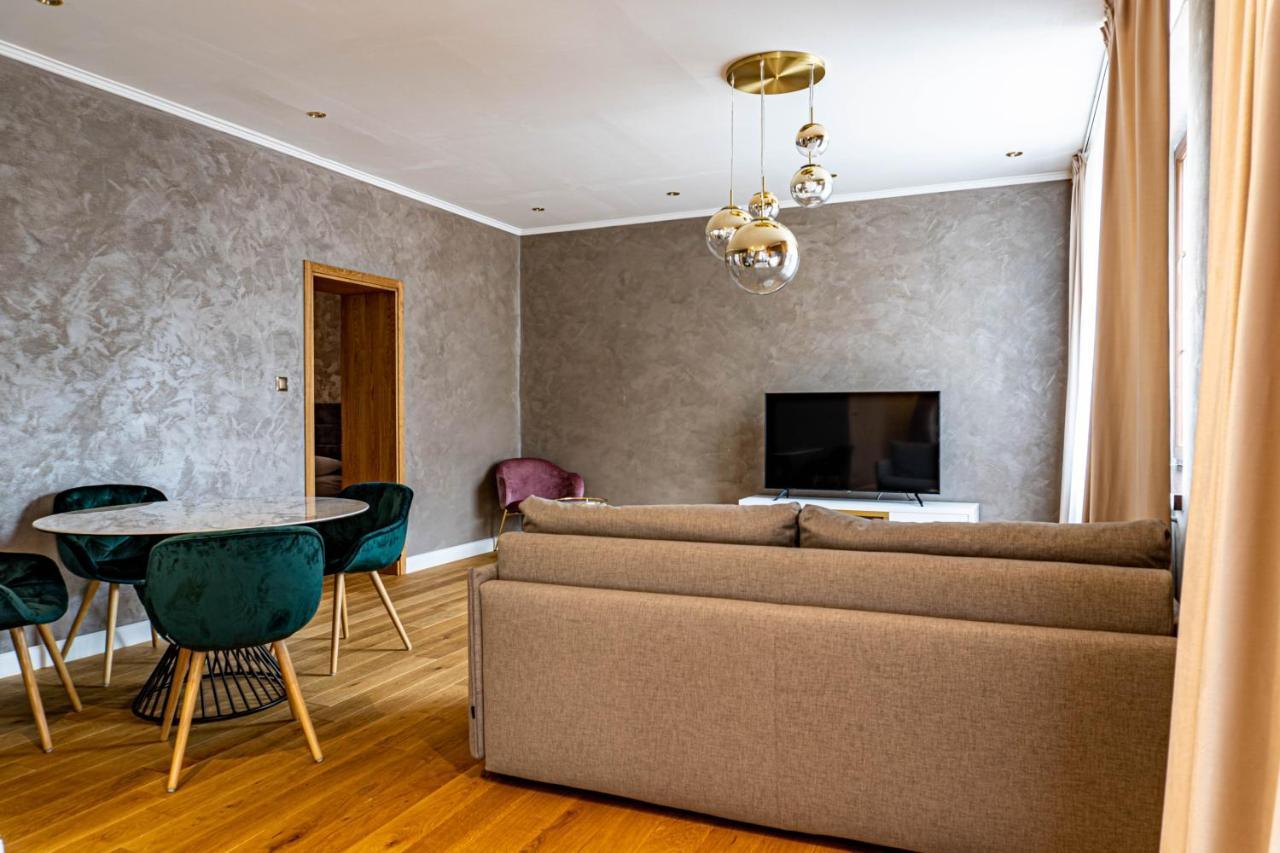 Rosso Aparthotel Μιχάλοβτσε Εξωτερικό φωτογραφία