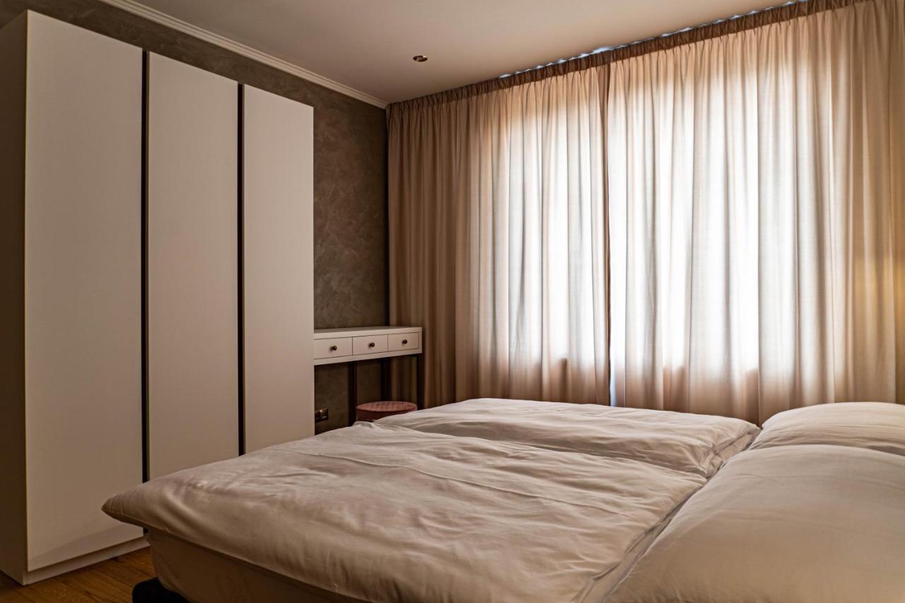 Rosso Aparthotel Μιχάλοβτσε Εξωτερικό φωτογραφία